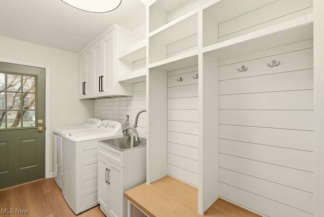 294 South Park Drive, Aurora, OH 44202