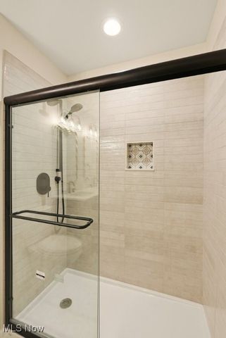 294 South Park Drive, Aurora, OH 44202