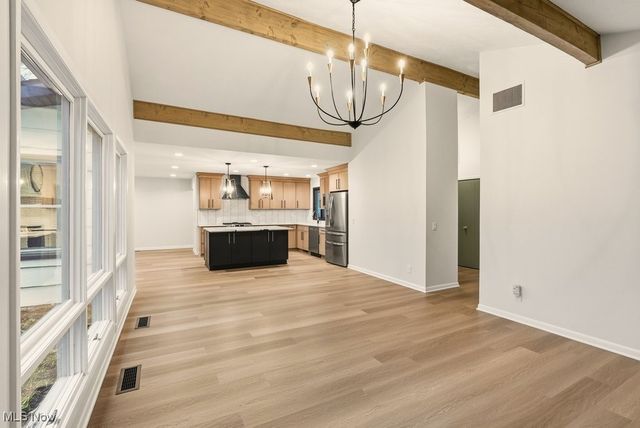 294 South Park Drive, Aurora, OH 44202