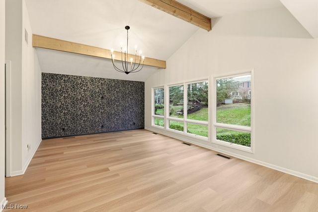 294 South Park Drive, Aurora, OH 44202