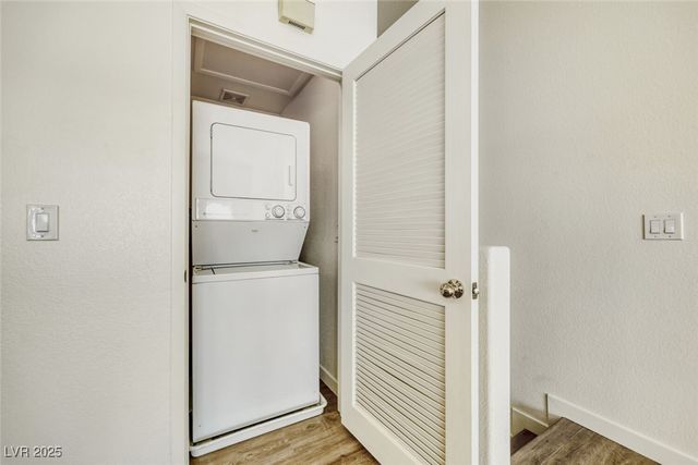 2572 Land Rush Drive, Henderson, NV 89002