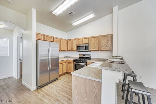 2572 Land Rush Drive, Henderson, NV 89002