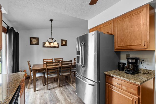 4100 Jordan Avenue N, New Hope, MN 55427