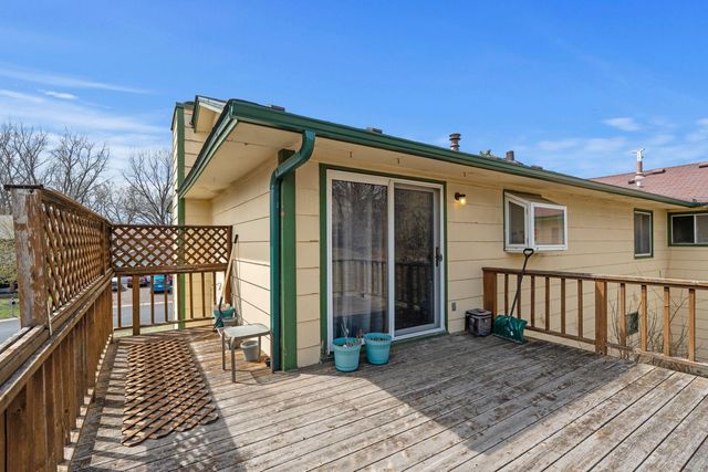 4100 Jordan Avenue N, New Hope, MN 55427