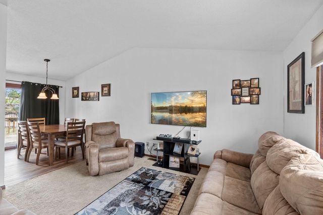 4100 Jordan Avenue N, New Hope, MN 55427