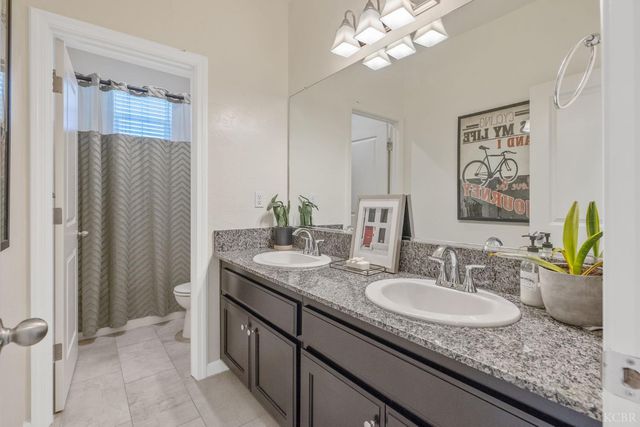 2223 Madeline Drive, Hanford, CA 93230