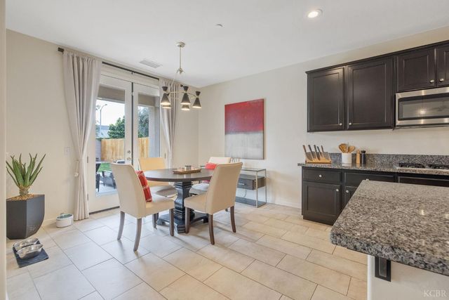 2223 Madeline Drive, Hanford, CA 93230