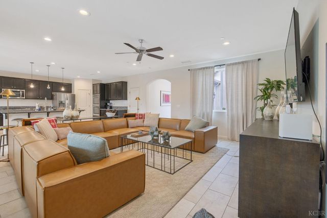 2223 Madeline Drive, Hanford, CA 93230