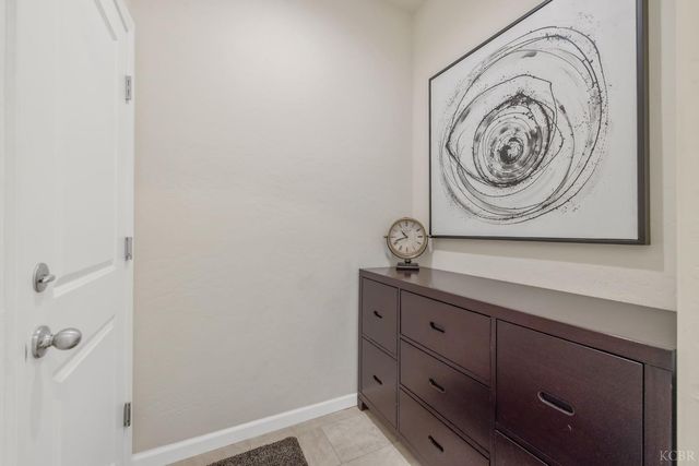 2223 Madeline Drive, Hanford, CA 93230