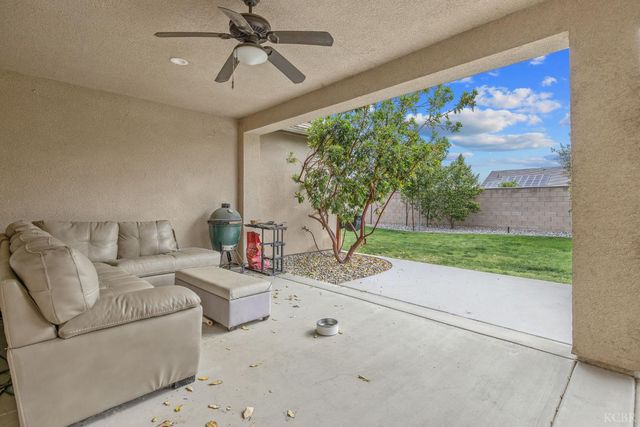 2223 Madeline Drive, Hanford, CA 93230