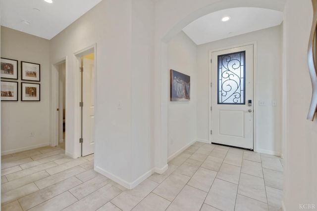 2223 Madeline Drive, Hanford, CA 93230