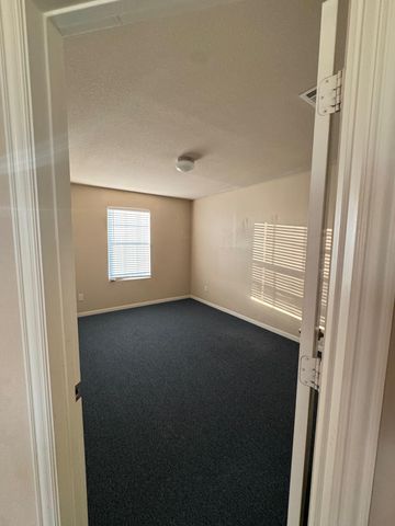 117 Kemah DR, Kyle, TX 78640