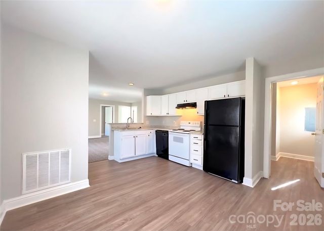 5313 Abbywood Lane, Charlotte, NC 28269