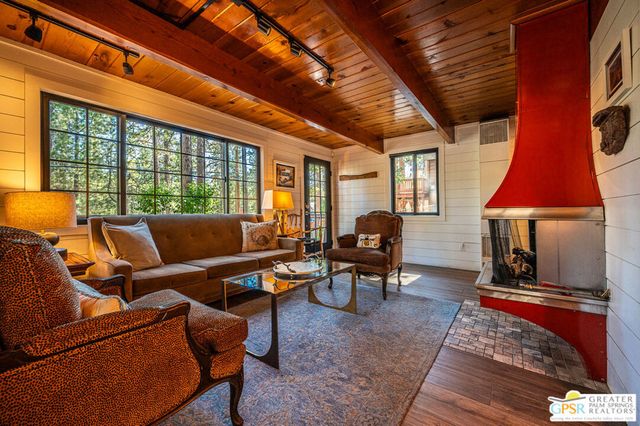 634 W Rainbow Boulevard, Big Bear City, CA 92314