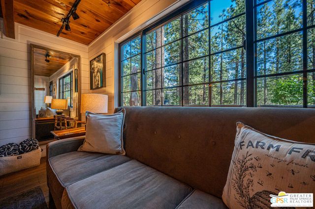 634 W Rainbow Boulevard, Big Bear City, CA 92314