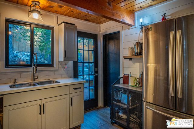 634 W Rainbow Boulevard, Big Bear City, CA 92314