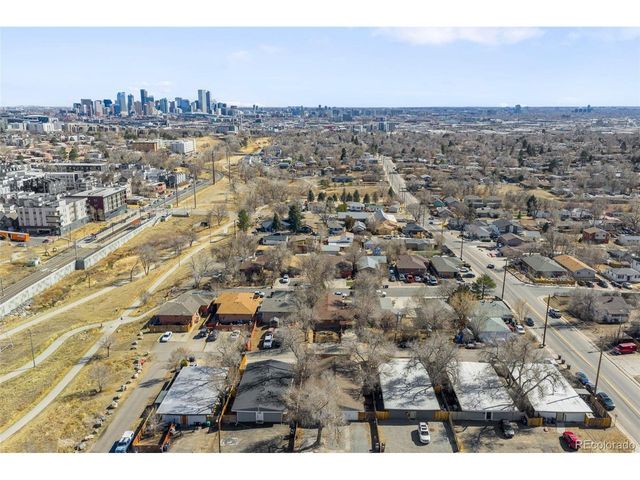 1030 Stuart St, Denver, CO 80204