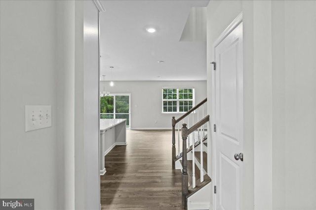 39 WESTMONT DR, Medford, NJ 08055