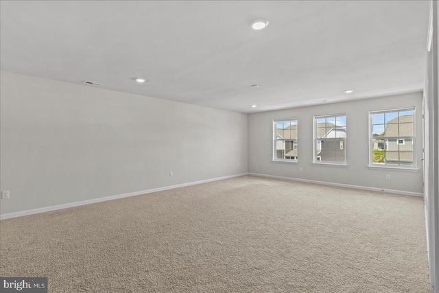 39 WESTMONT DR, Medford, NJ 08055