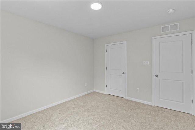 39 WESTMONT DR, Medford, NJ 08055