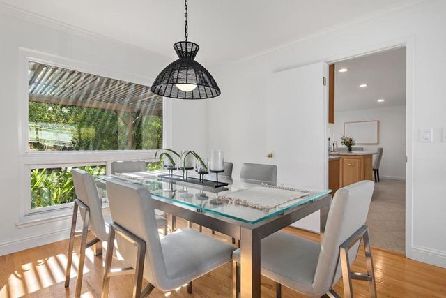 560 Hyannis Drive, Sunnyvale, CA 94087