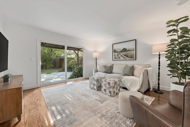 560 Hyannis Drive, Sunnyvale, CA 94087