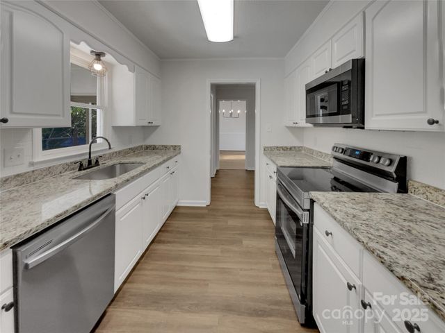 1057 Honeybee Trail, Fort Mill, SC 29715