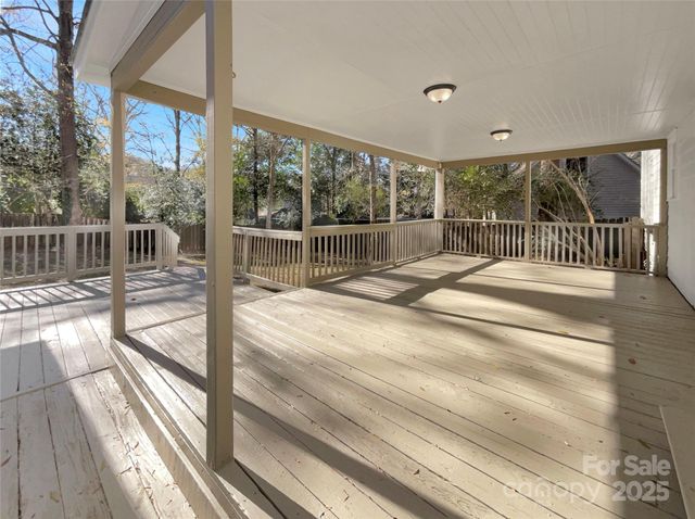 1057 Honeybee Trail, Fort Mill, SC 29715