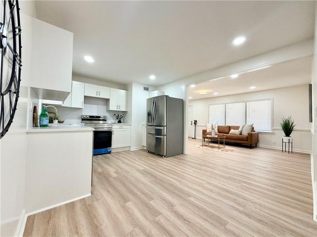 224 S Central Street, Olathe, KS 66061