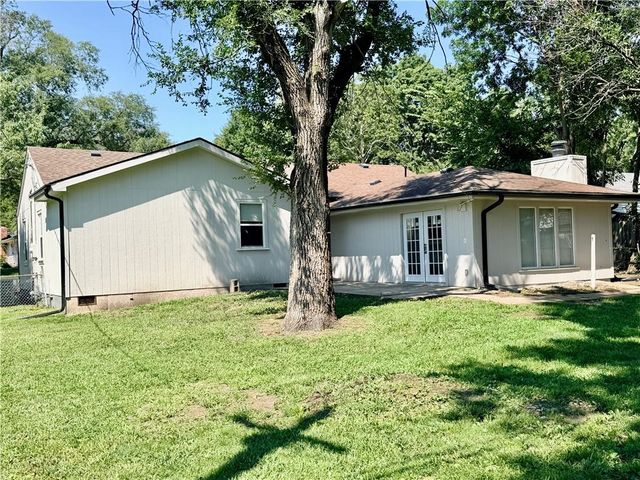 224 S Central Street, Olathe, KS 66061