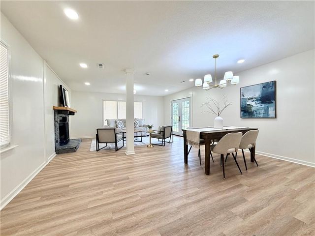 224 S Central Street, Olathe, KS 66061