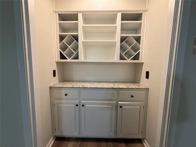 6203 Circo Drive, De Cordova, TX 76049