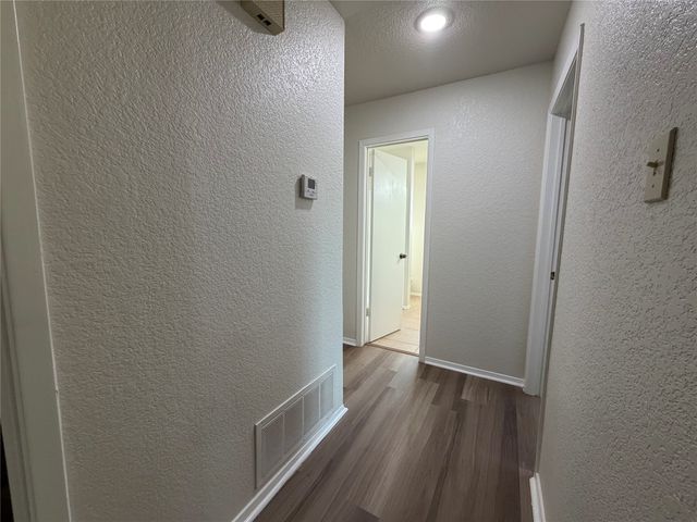 6203 Circo Drive, De Cordova, TX 76049