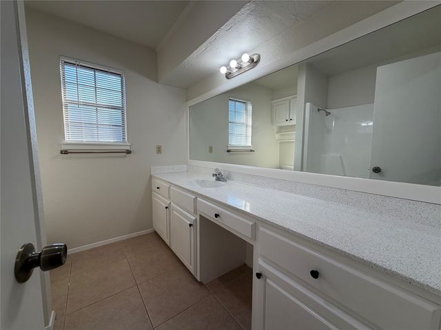 6203 Circo Drive, De Cordova, TX 76049