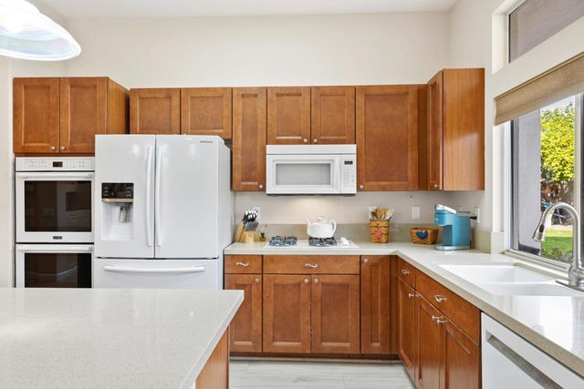 78108 Foxbrook Lane, Palm Desert, CA 92211