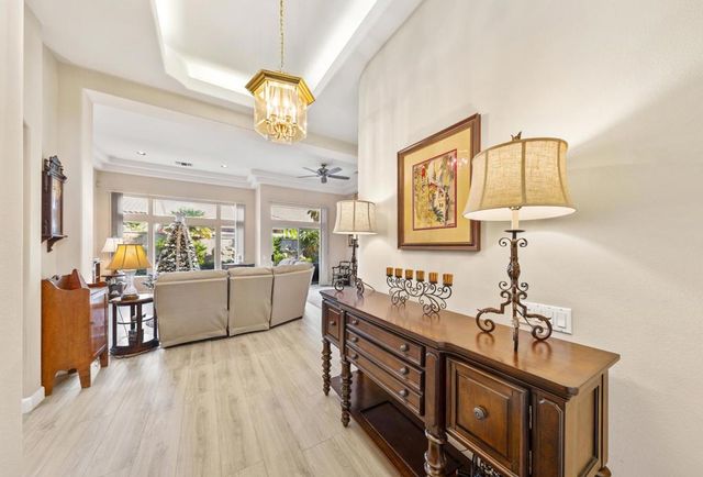 78108 Foxbrook Lane, Palm Desert, CA 92211