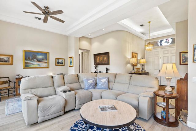 78108 Foxbrook Lane, Palm Desert, CA 92211