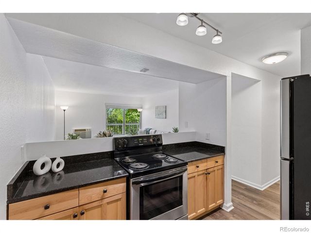 2707 Valmont Road 214D, Boulder, CO 80304