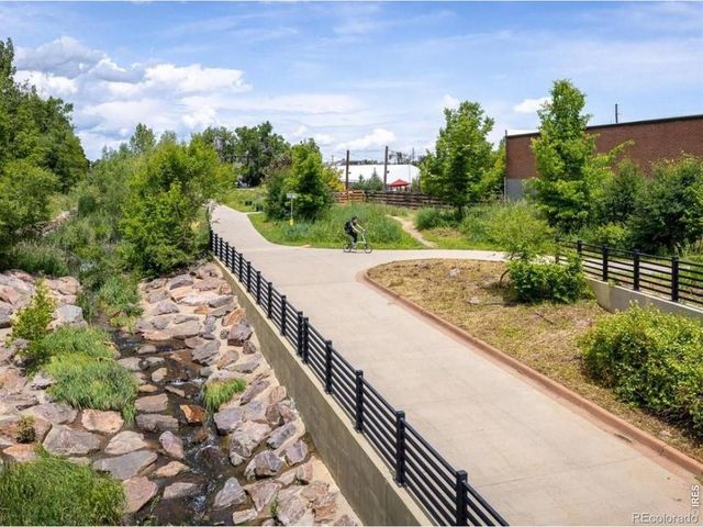 2707 Valmont Road 214D, Boulder, CO 80304