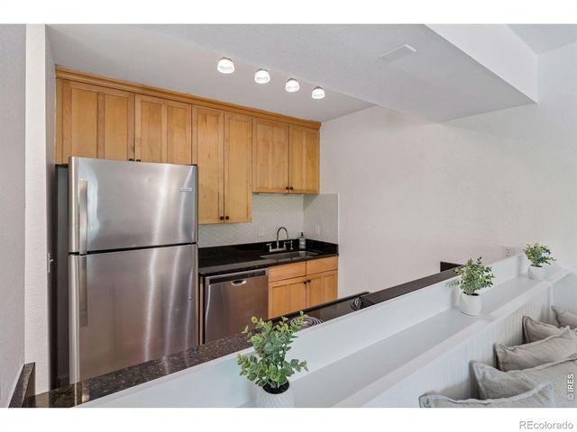 2707 Valmont Road 214D, Boulder, CO 80304