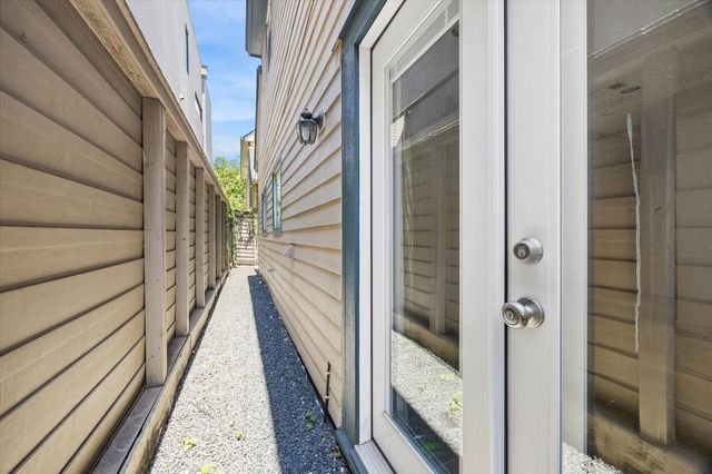 1907 Norfolk Street B, Houston, TX 77098