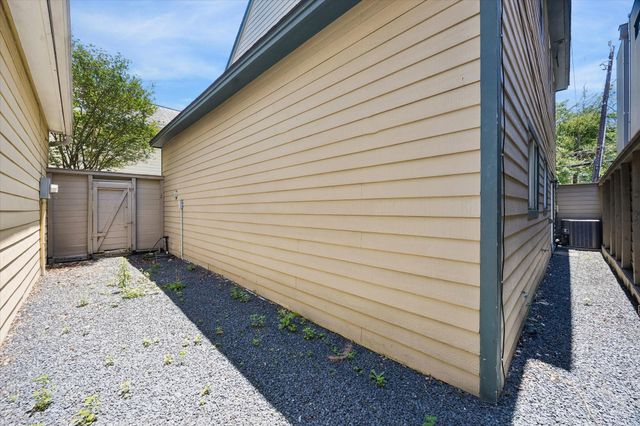 1907 Norfolk Street B, Houston, TX 77098