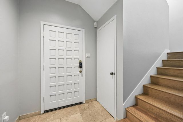 1907 Norfolk Street B, Houston, TX 77098