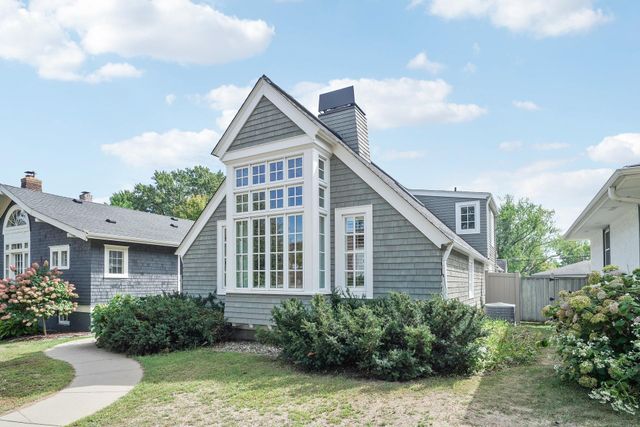 1170 Fairmount Avenue, Saint Paul, MN 55105