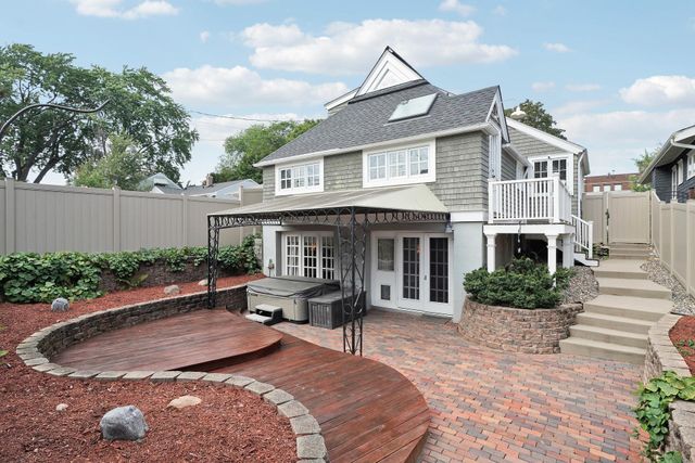 1170 Fairmount Avenue, Saint Paul, MN 55105