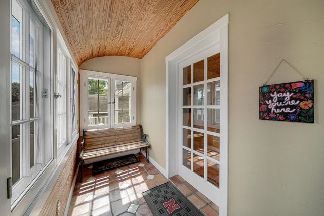 1170 Fairmount Avenue, Saint Paul, MN 55105