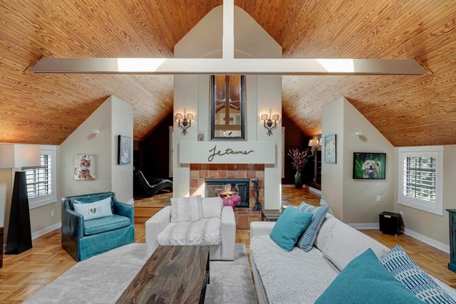 1170 Fairmount Avenue, Saint Paul, MN 55105