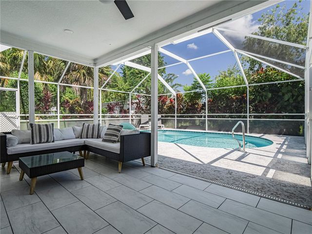 5150 9th Street, Vero Beach, FL 32966