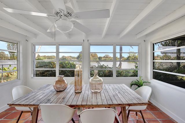 3019 N 57th Drive, Hollywood, FL 33021