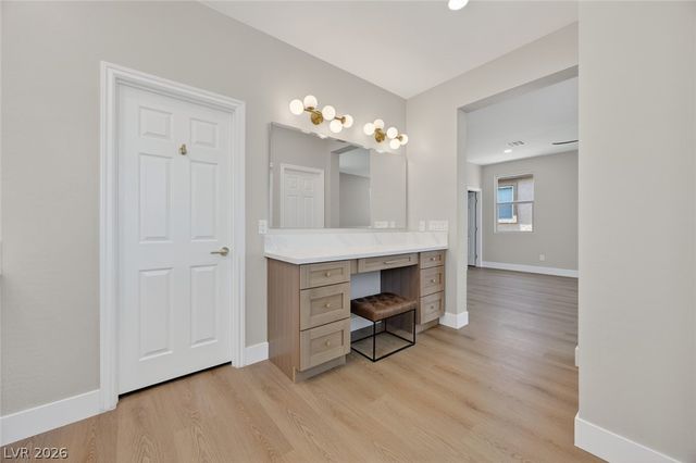 992 Cliff Castle Avenue, North Las Vegas, NV 89081